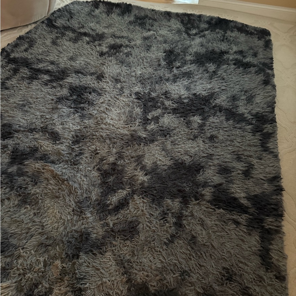 Safavieh Gray and Black Shag Area Rug, 6x9 - Picture 3 of 8